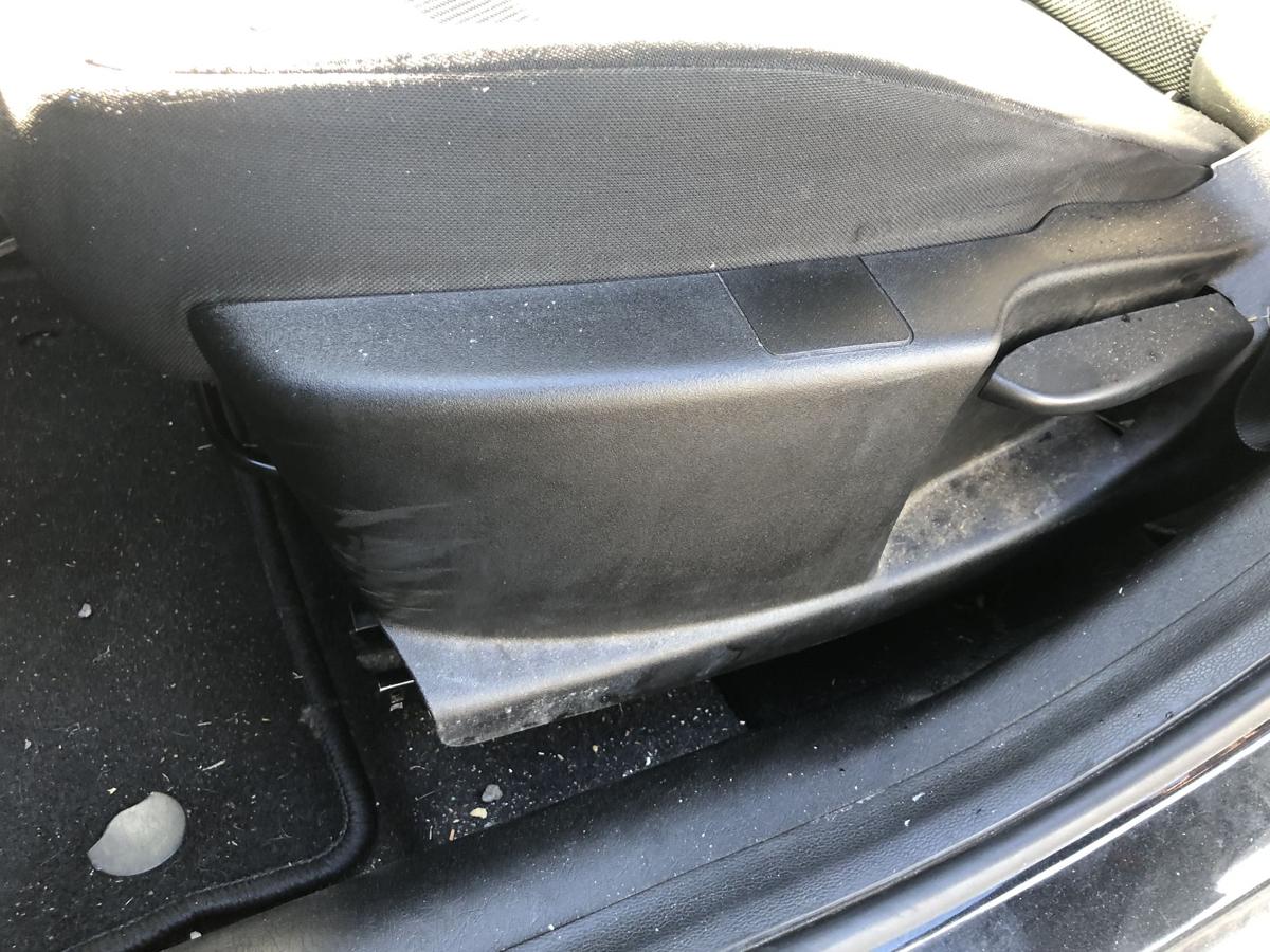 Fiat Tipo Typ 356 Limo Sitz vorn links Fahrersitz Stoff ohne Heizung Stufenheck