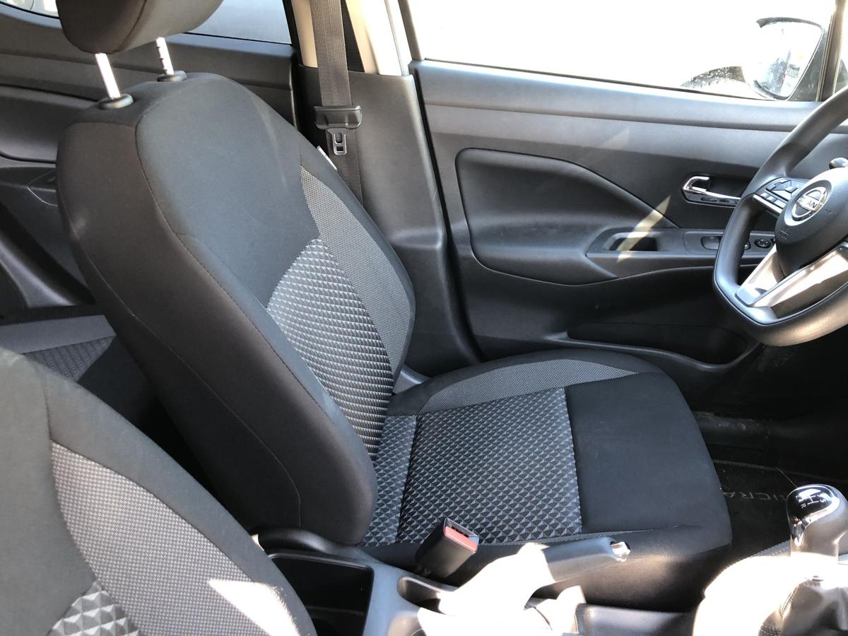 Nissan Micra K14 Sitz vorn links Fahrersitz Stoff Autositz mit Heizung OEM