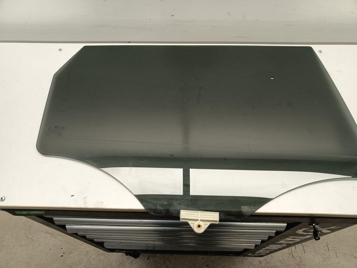 Kia Soul II original T&uuml;rscheibe Seitenscheibe hinten links Fond Baujahr 2014