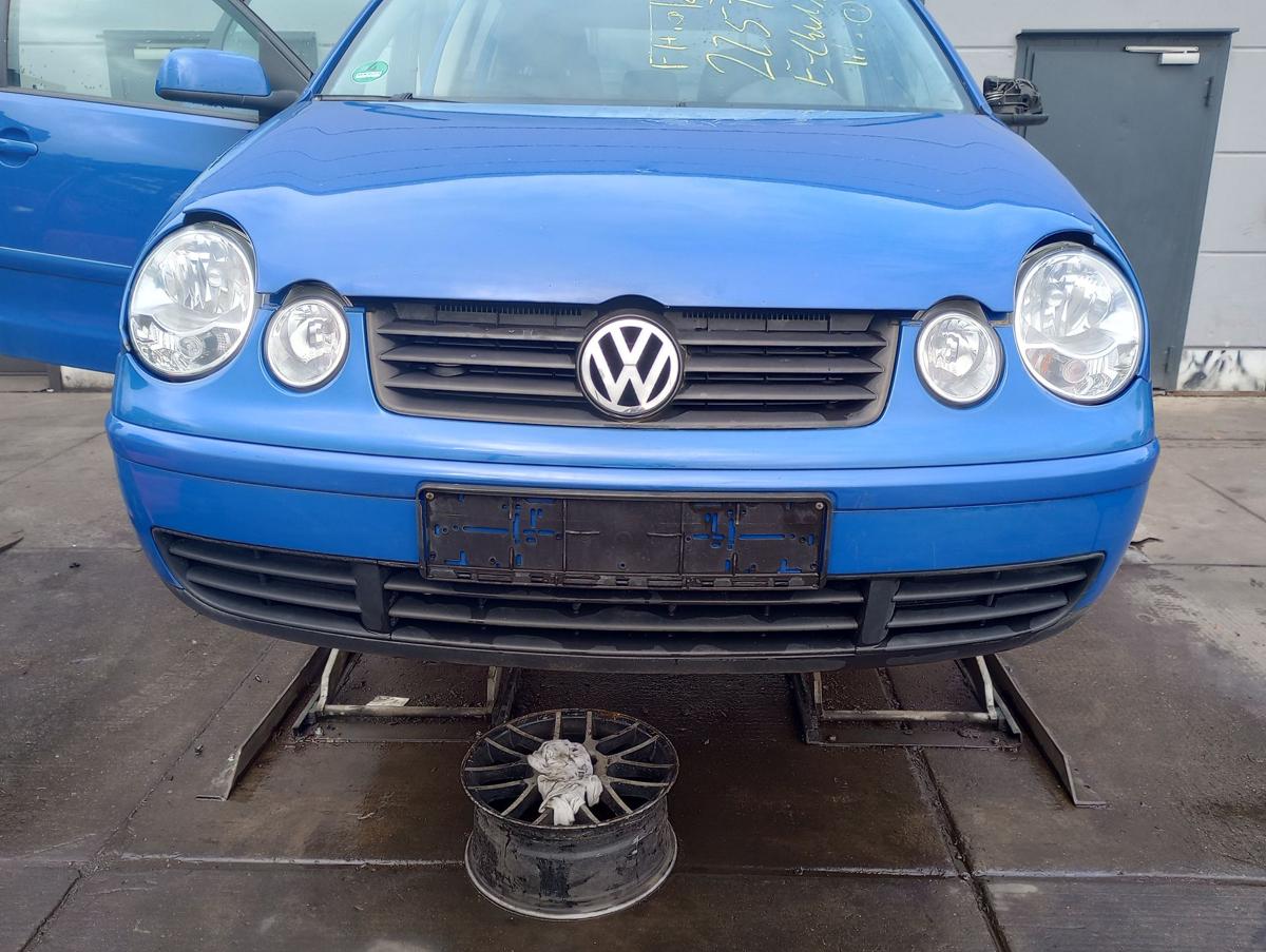 VW Polo IV 5trg orig Stoßstange Stossfänger vorn LW5Z Jazzblue met Bj 2004