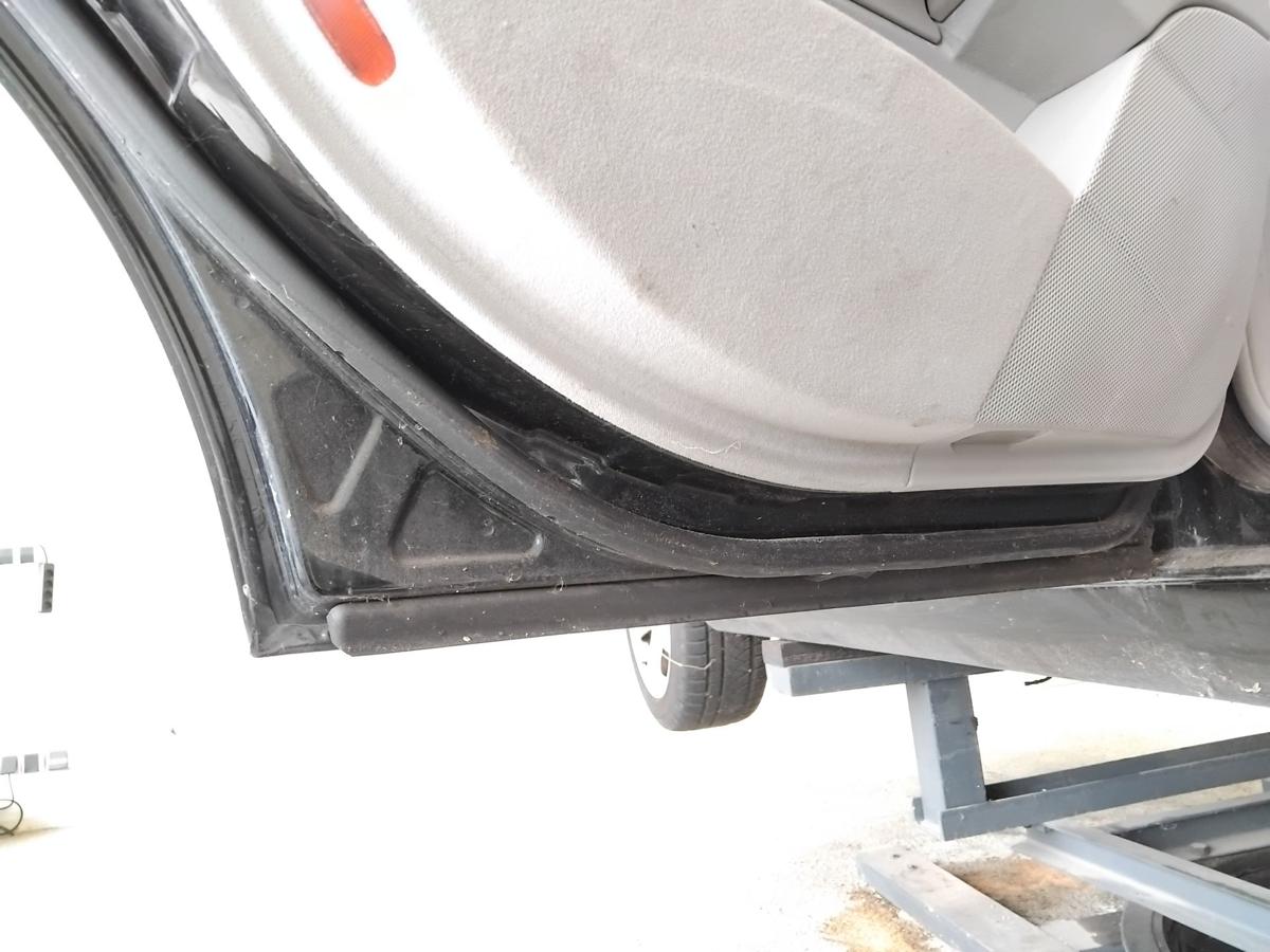 Mercedes E-Klasse 211 Kombi Tür hinten links schwarz uni 040 BJ2004