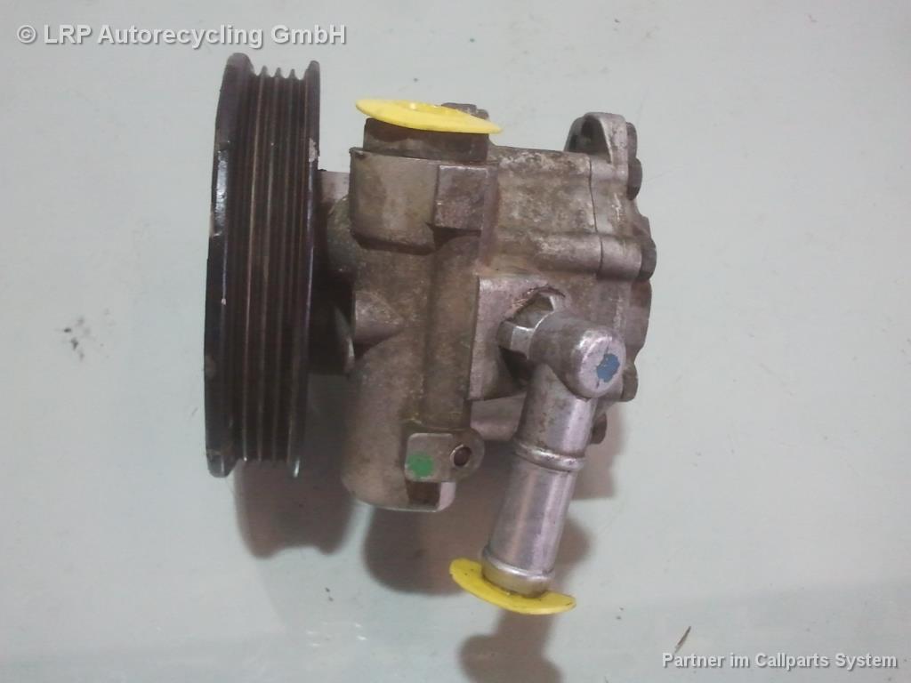 Nissan Primera P10 Servopumpe Hydraulikpumpe 2.0 85kw BJ1995