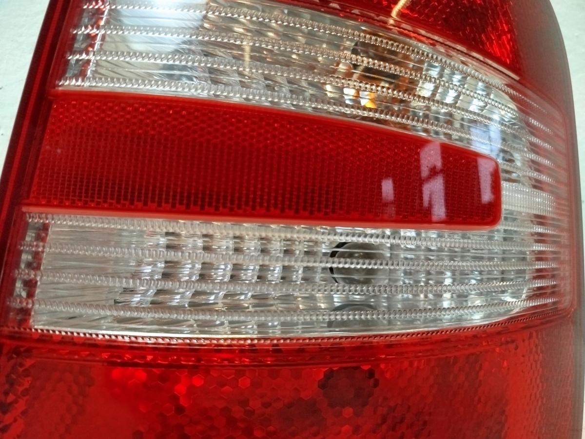 Skoda Fabia 6Y Combi Rückleuchte rechts Heckleuchte Kombi Facelift Schlusslicht