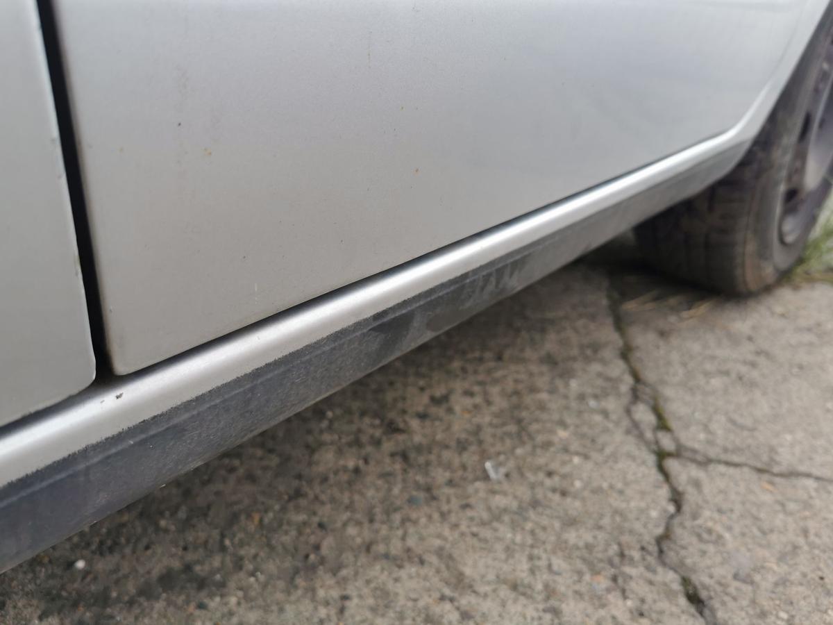 VW Polo 9N1 Tür Autotür Rohbautür Fondtür hinten links LA7W Reflexsilber met