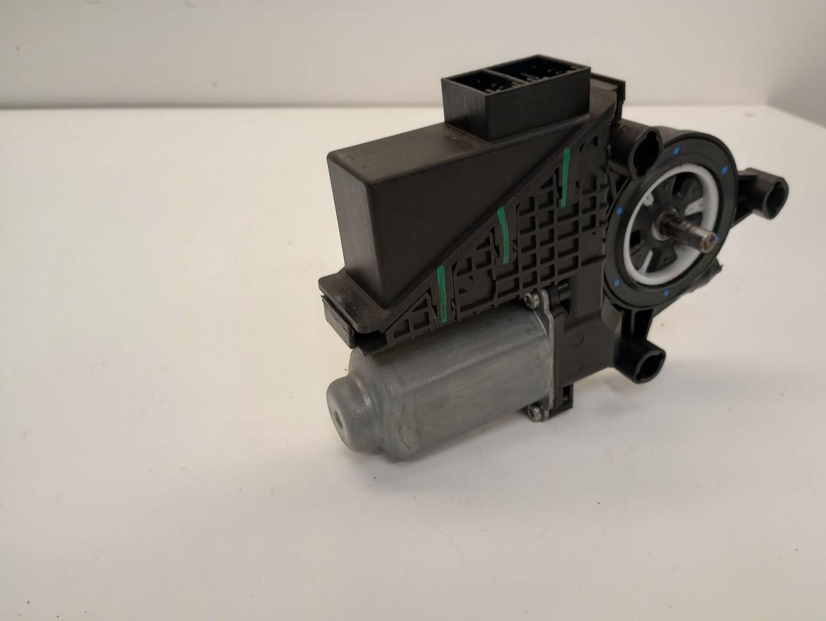 VW Polo 9N3 orig Motor Fensterheber links Türsteuergerät Bj 2005