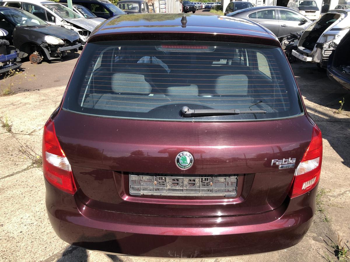 Skoda Fabia 5J Heckklappe Kofferklappe 5trg Anrostungen 9893 LF3X Rosso Brunello
