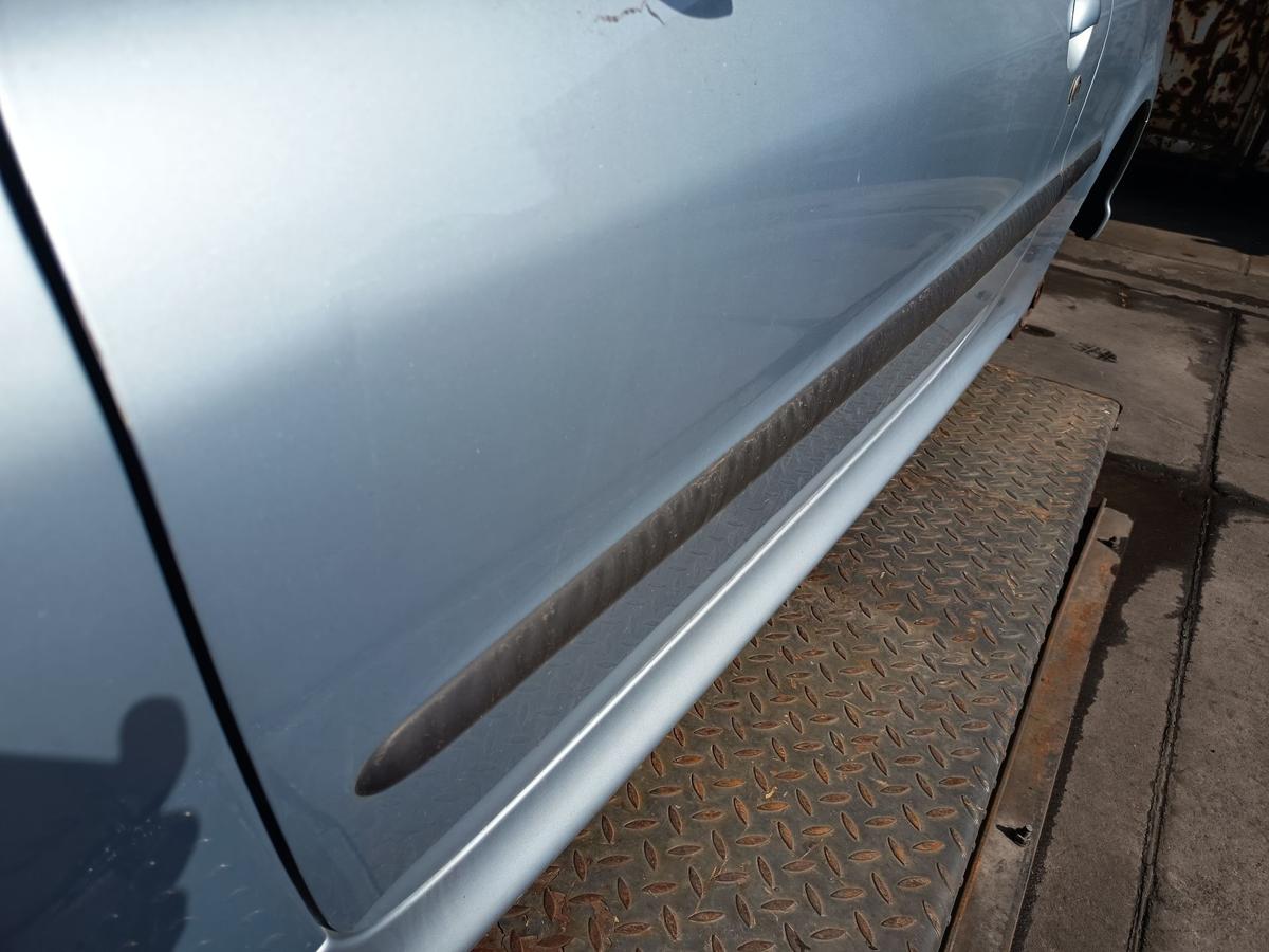 Peugeot 206 original T&uuml;r links Fahrer 3t&uuml;rer EYL Islandgrau Bj 2006