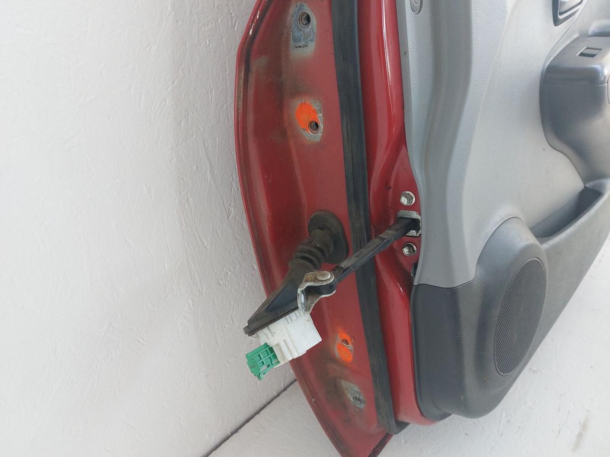 Suzuki Alto GF Beifahrert&uuml;r T&uuml;r Autot&uuml;r vorn rechts Rohbaut&uuml;r Z9T Bright Red 09-