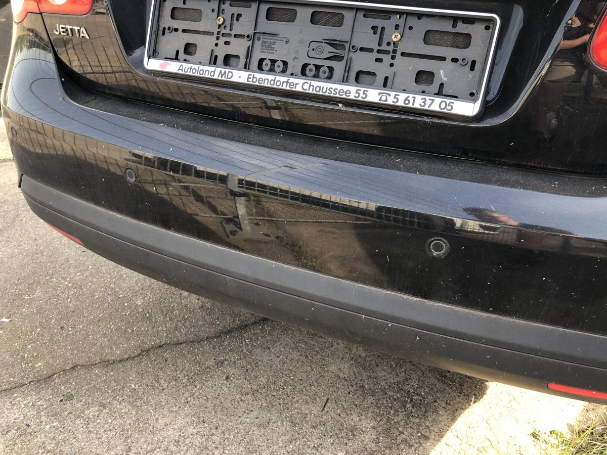 VW Jetta 1K Stoßfänger hinten Heckschürze Heckstoßstange mit PDC LC9X Deep Black