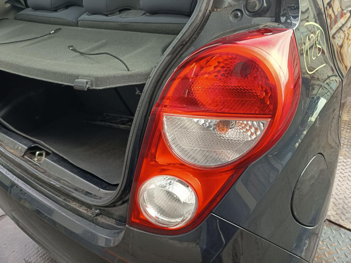 Chevrolet Spark M300 original R&uuml;ckleuchte rechts Heck Schluss Licht Bj 2013