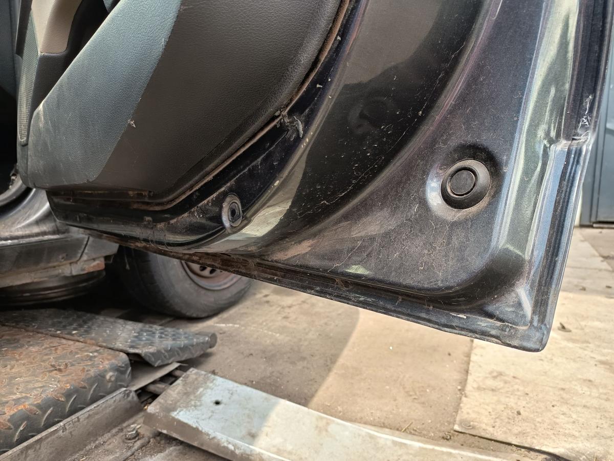 Dacia Lodgy orig Tür vorn rechts Beifahrertür Tekna Kometgrau Bj 2012