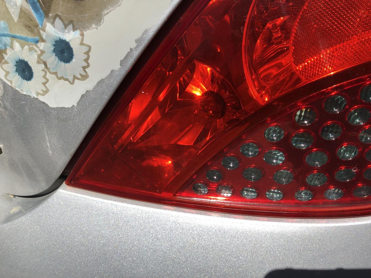 Peugeot 207 WA WC R&uuml;ckleuchte rechts R&uuml;cklicht passend f&uuml;r 3 und 5 t&uuml;rer bis 09