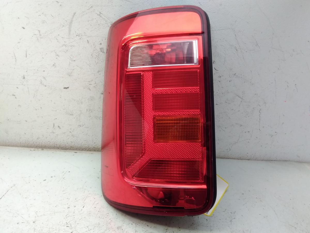 VW Caddy 4 SA original R&uuml;ckleuchte Heckleuchte links mit Lampentr&auml;ger Bj.2019