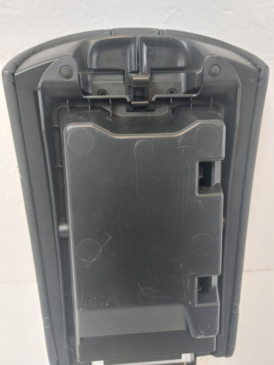 Nissan Qashqai J11 Deckel Mittelarmlehne Kunstlederbezug Armlehne vorn