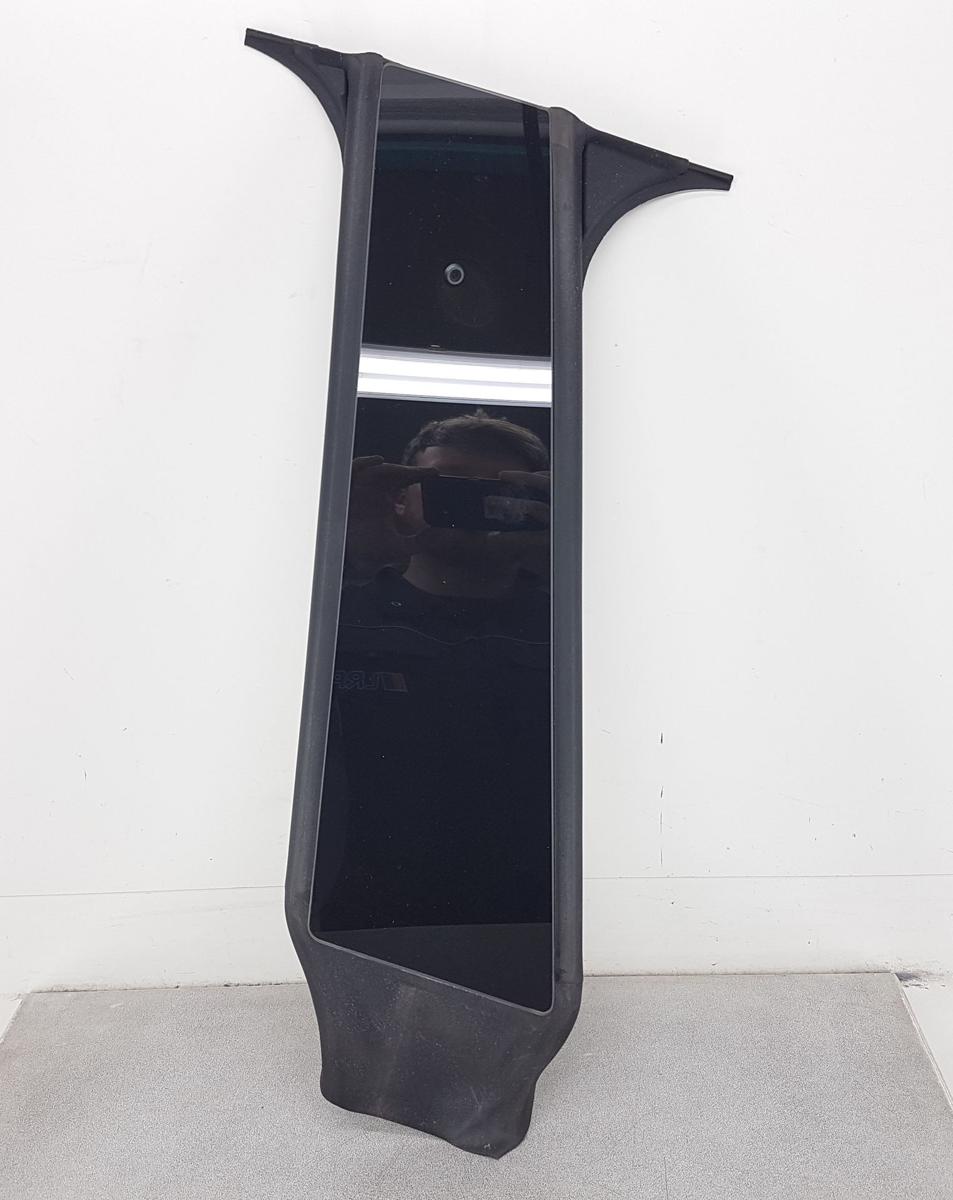 Tesla Model Y Blende B S&auml;ule 151625800E Bj2022 inkl Kamera