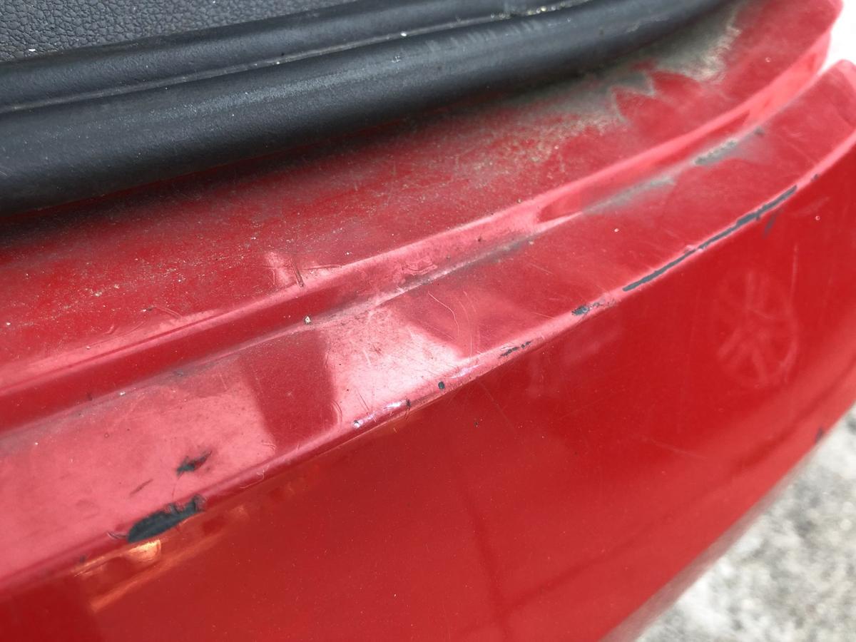 Seat Leon 5F Sto&szlig;f&auml;nger hinten Hecksch&uuml;rze f&uuml;r 3 und 5 t&uuml;rer LS3H Emocion Rot