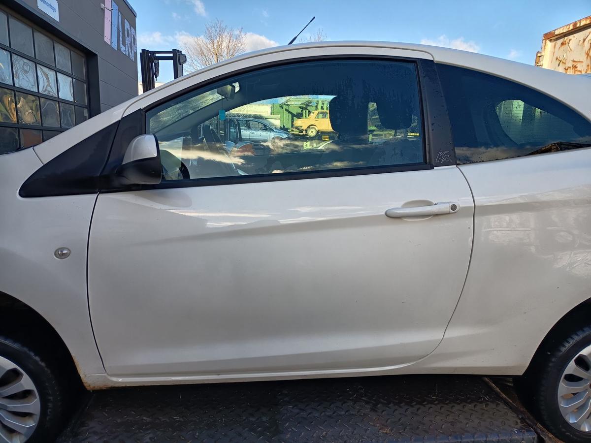 Ford KA RU8 orig T&uuml;r links Fahrert&uuml;r 3trg Crystal Wei&szlig; Bj 2009