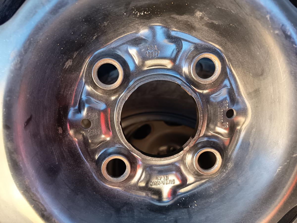 VW Polo 6N2 Satz Stahlfelgen 5,5x13 ET43 OHNE Reifen Bj 2000