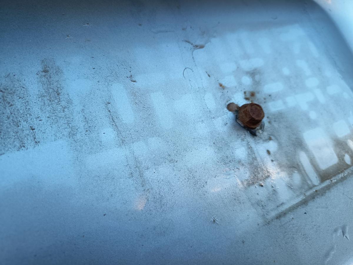 Mazda 2 original Heckklappe mit Scheibe 27P Arktikblau Bj 2004