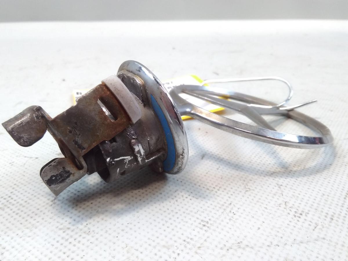 Mercedes Benz E-Klasse 210 original Mercedesstern vorn Bj.1998