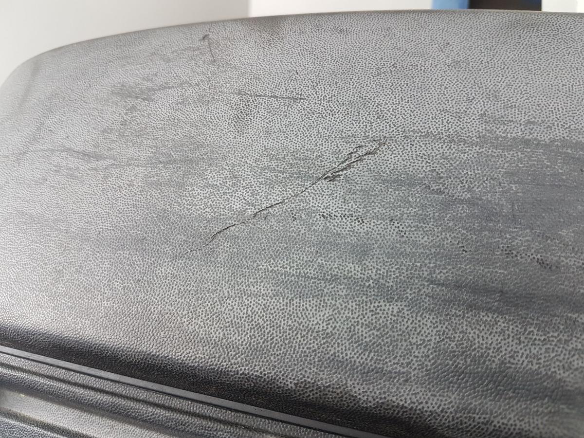 VW T4 Stoßstange Stoßfänger vorn 701807101 unlackiert schwarz Bj1995 kurz