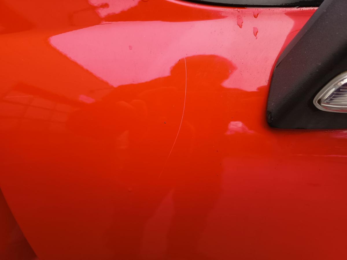 Peugeot 207 original T&uuml;r vorn links Fahrer 5t&uuml;rer KKN Nevadarot Bj 2010