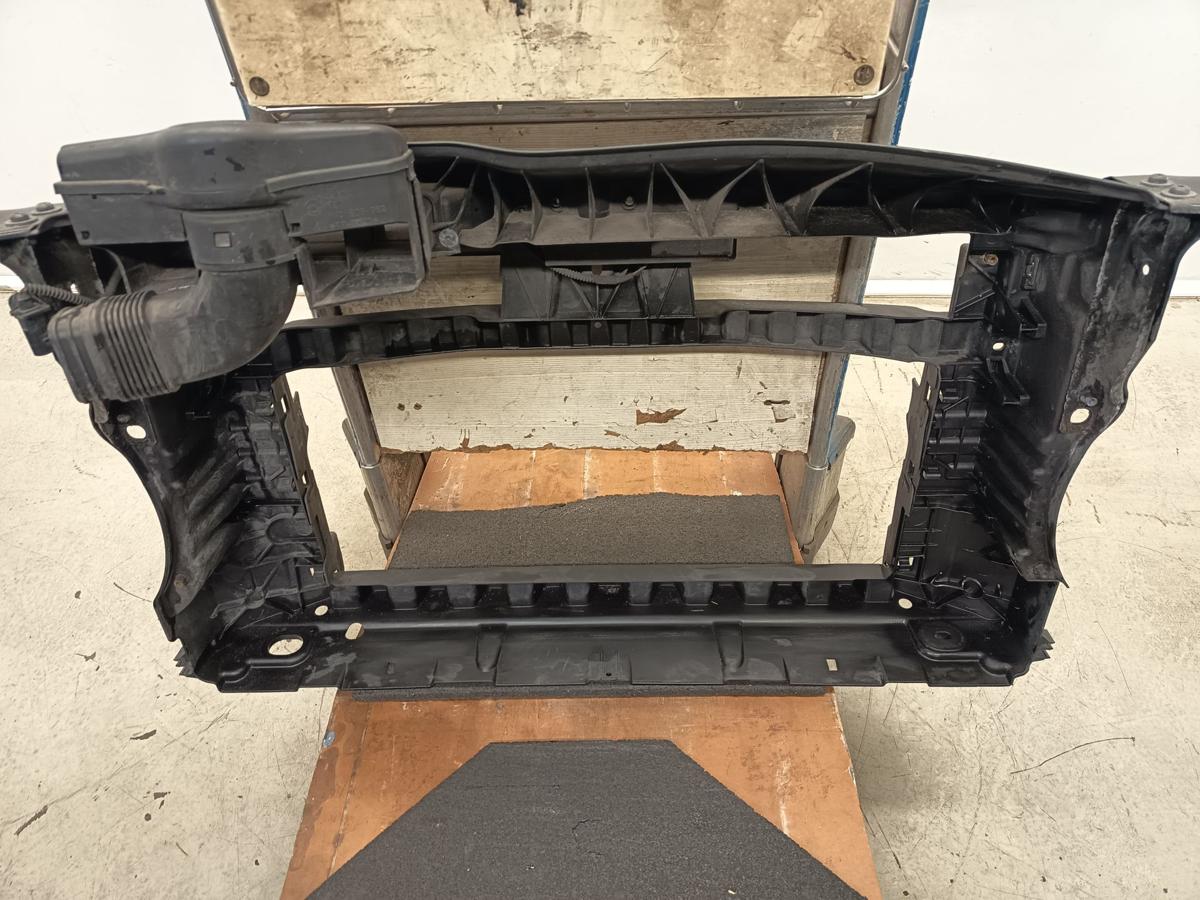 VW Golf VI original Schlosstr&auml;ger Frontverkleidung 1.4l 90kW Benzin Bj 2009