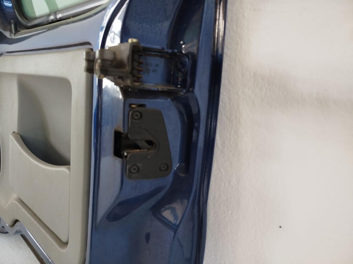Renault Kangoo KC Schiebetür hinten rechts Fenster Fondtür NV432 Bleu Methyl