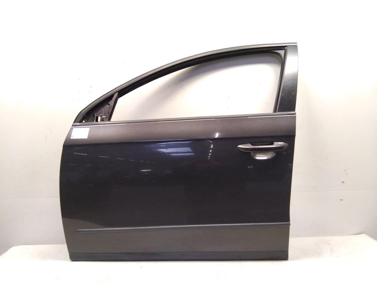 VW Passat 3C B6 T&uuml;r vorn links Fahrert&uuml;r moccabrownmetallic LC8Z BJ2008