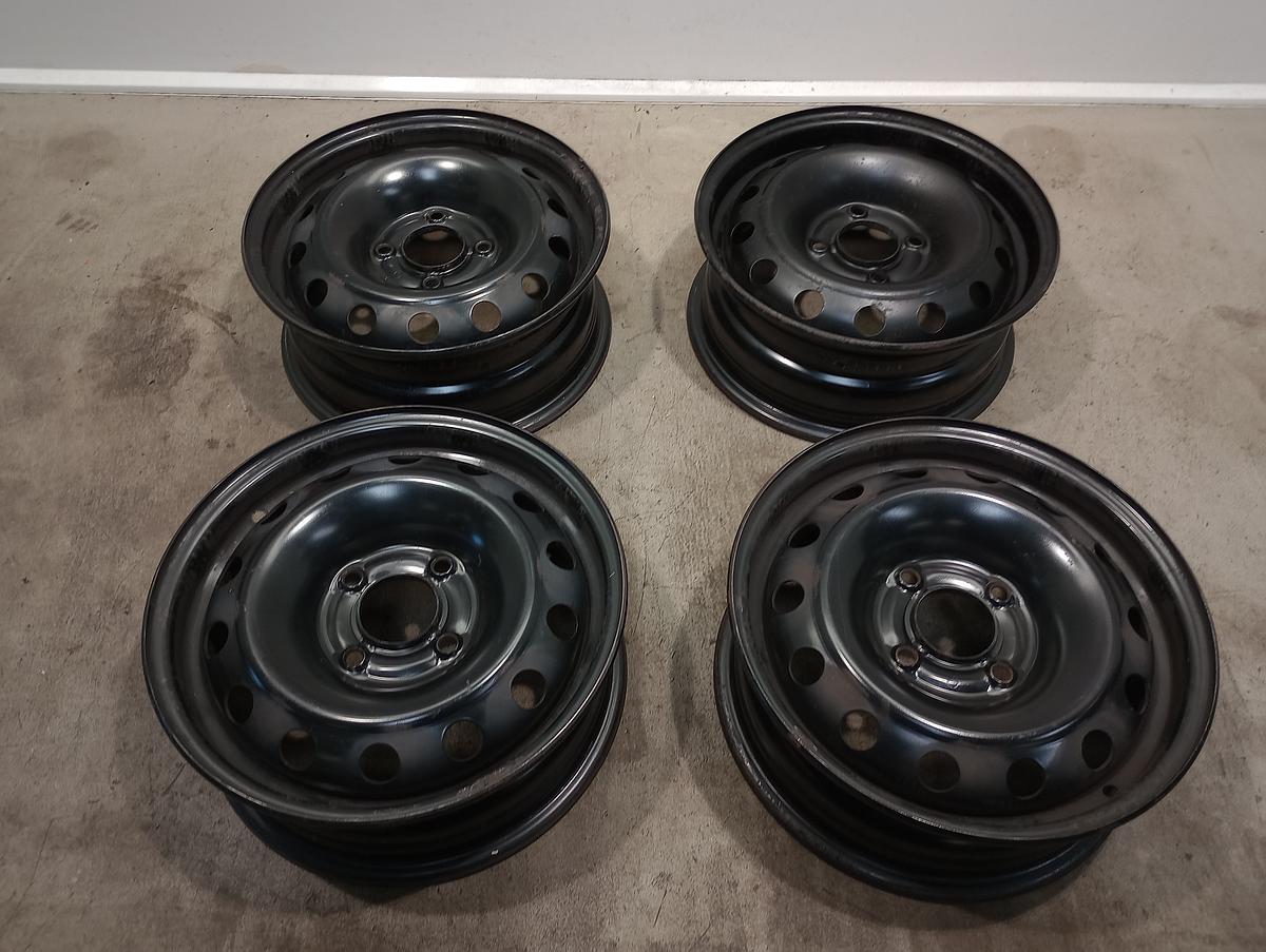 Peugeot 206 original Stahlfelgensatz Stahlfelgen 14 Zoll Bj 2003