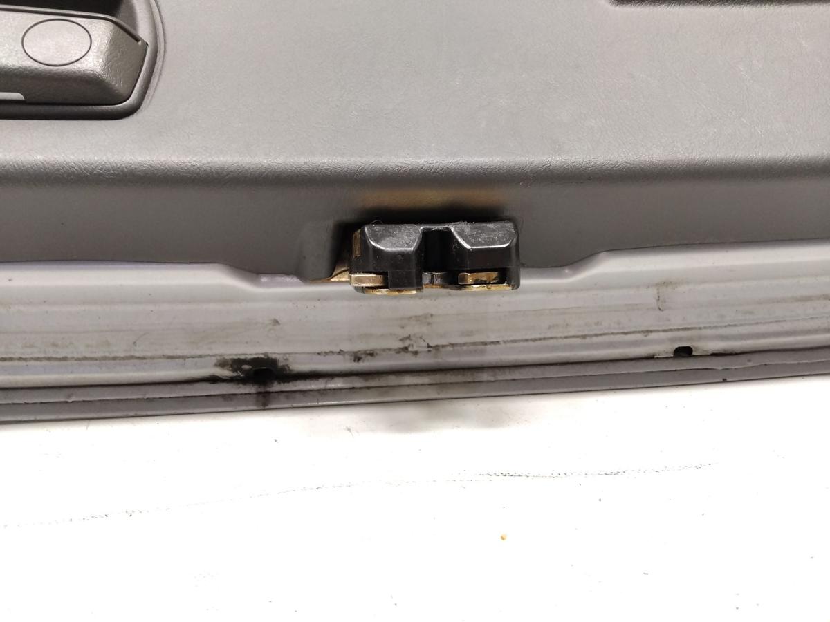 Mitsubishi Colt CJ0 Heckklappe A69 Satellitsilber inkl. Heckscheibe BJ1996