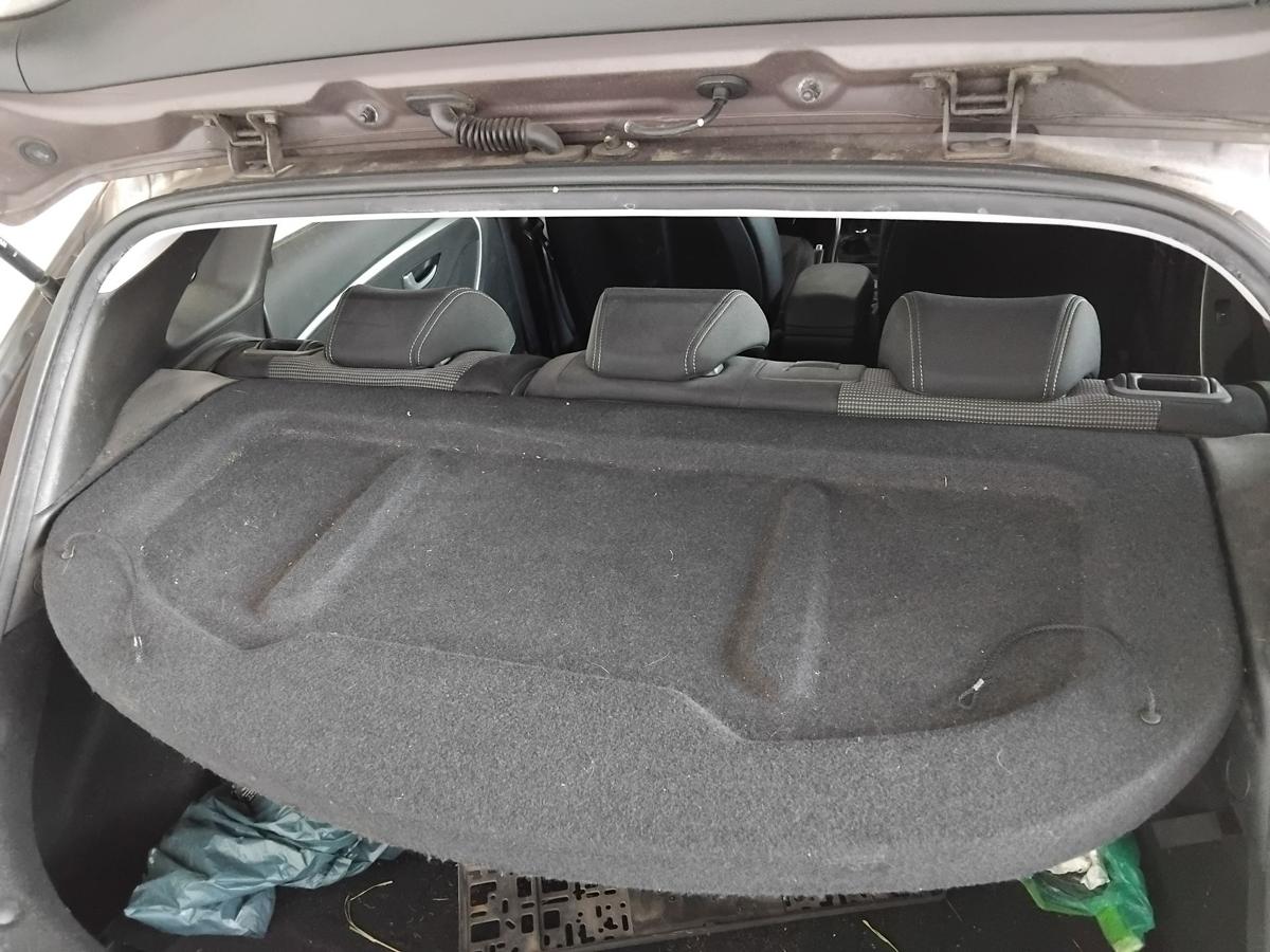 Hyundai i30 GD original Hutablage Kofferraumabdeckung 5-T&uuml;rer Flie&szlig;heck BJ2013