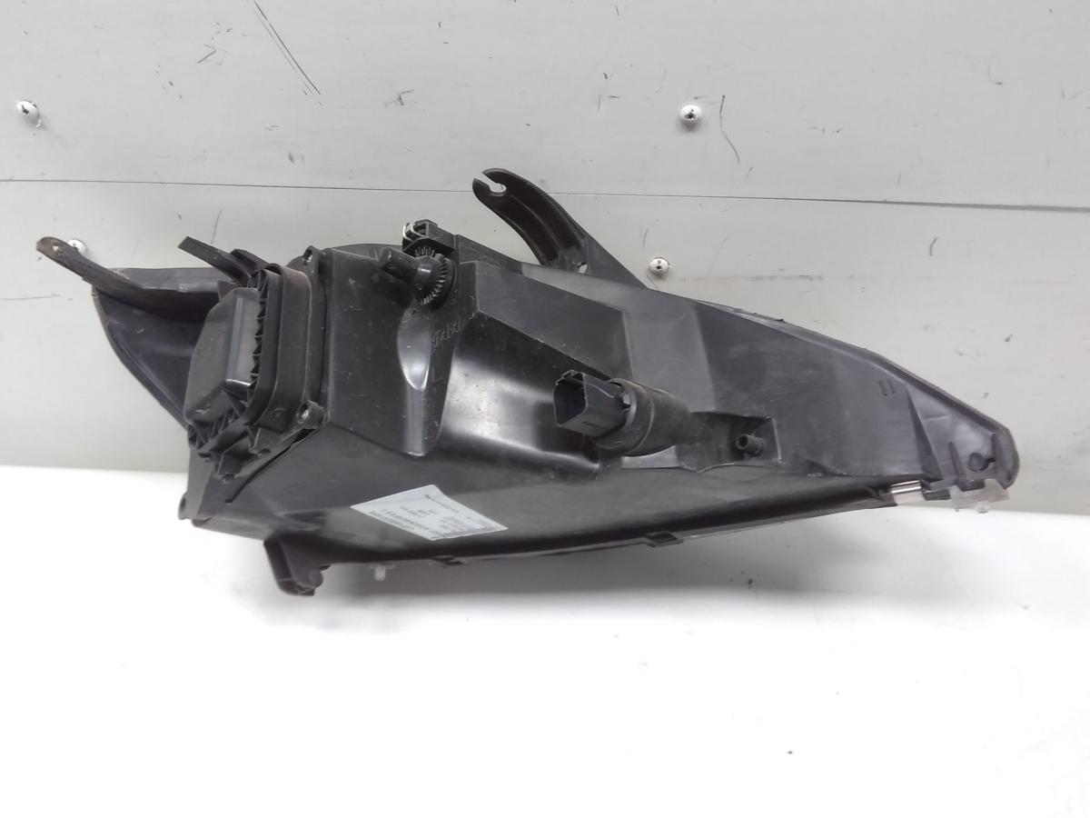 Ford Focus 1 Scheinwerfer vorn links Halogen mit LWR BJ2000