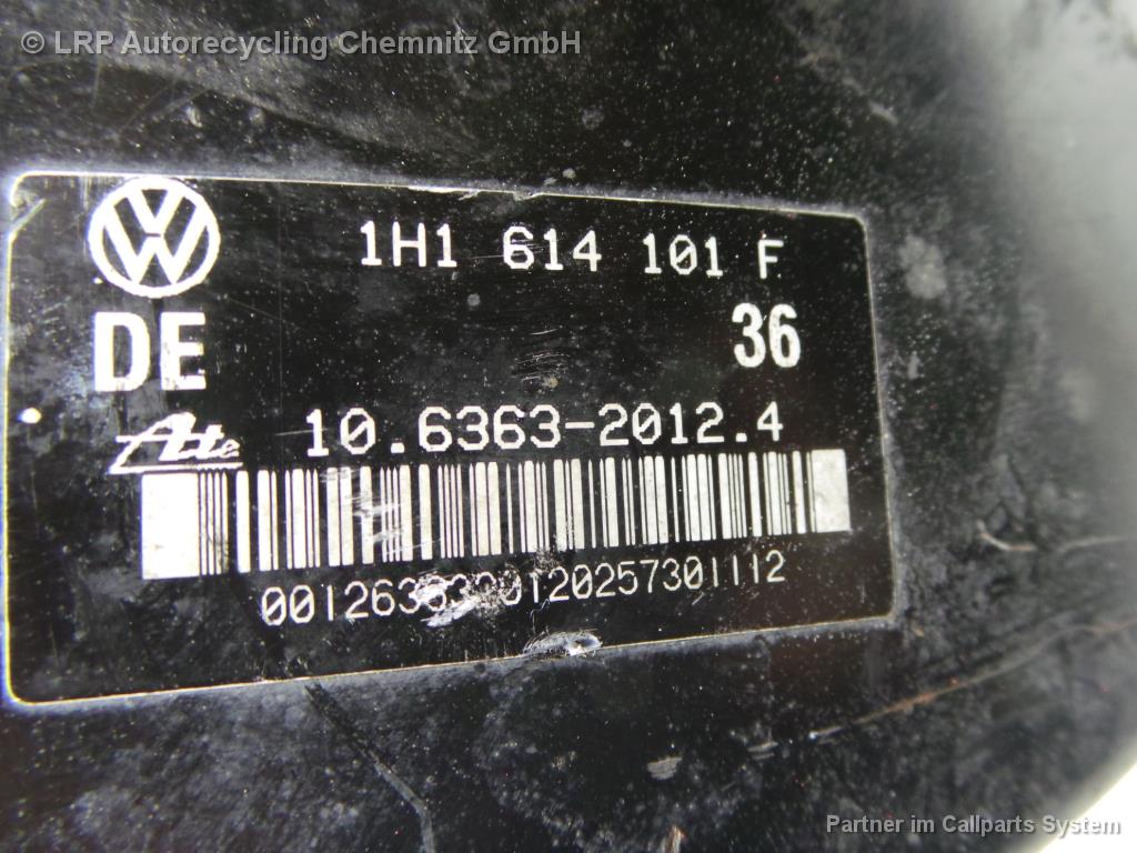 VW Golf III Bj 96 Bremskraftverstärker 1H1612101F