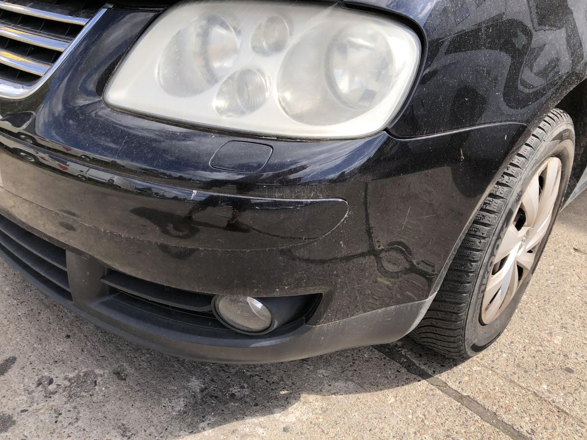 VW Touran 1T 1T1 Sto&szlig;f&auml;nger vorn Frontsch&uuml;rze mit Nebel und SRA LC9X bis 2006