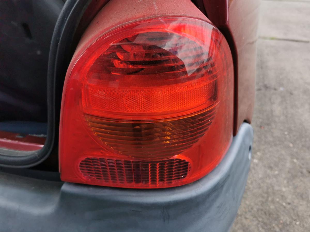 Renault Twingo C06 Rückleuchte Schlussleuchte Rücklicht Lampe hinten rechts