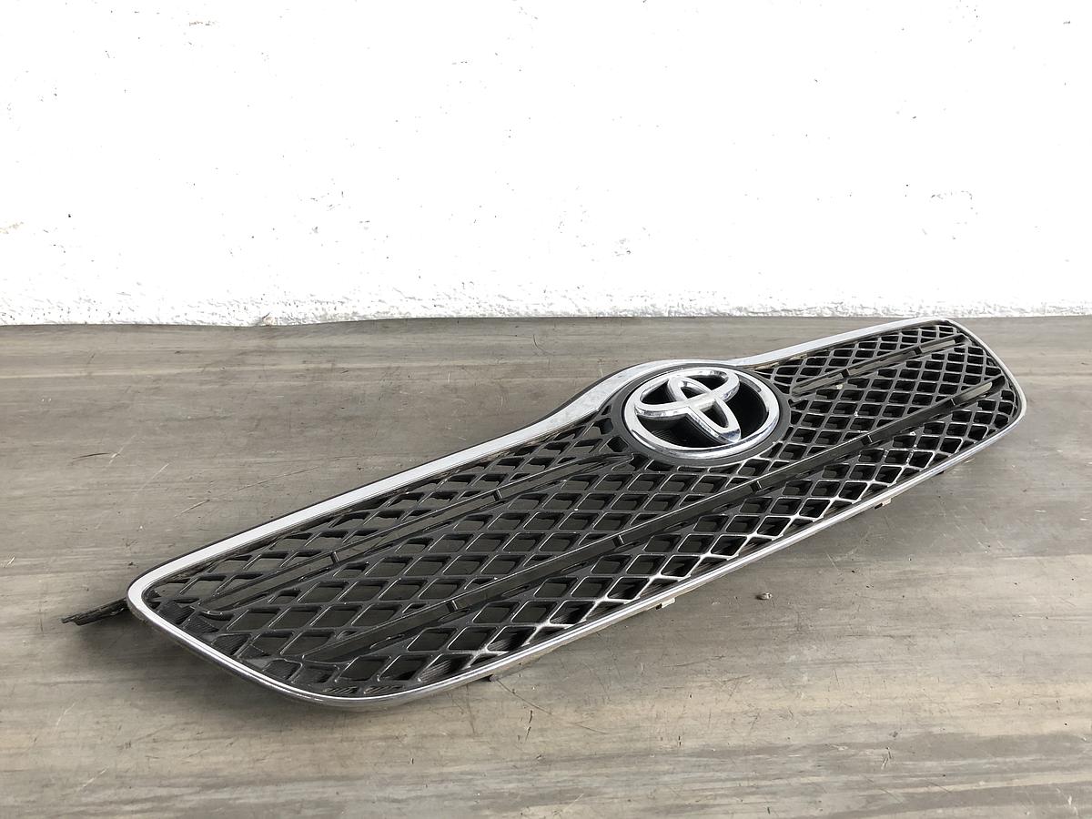 Toyota Corolla E12 Limo Grill Kühlergrill Frontgrill 531111A480