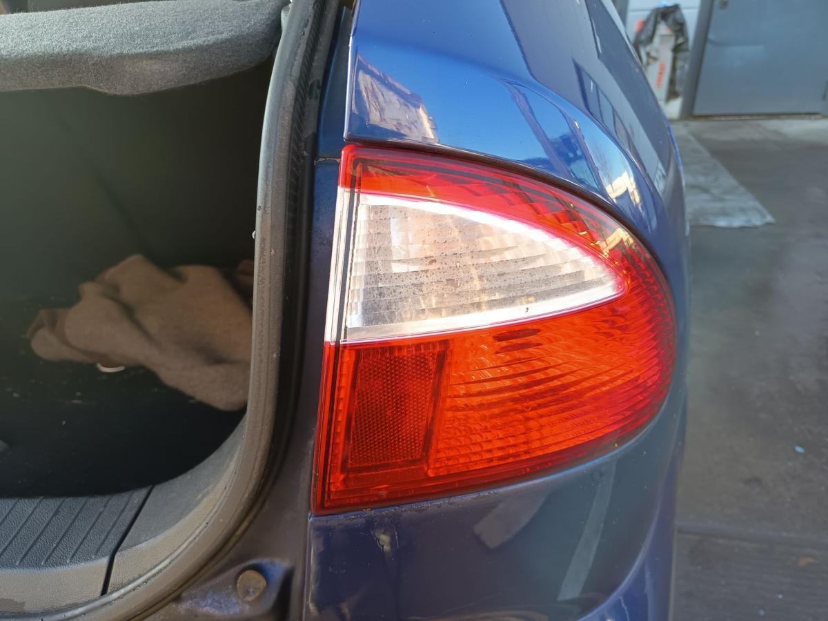 Seat Leon 1M original R&uuml;ckleuchte rechts Heck/Schluss/Licht Bj 2005
