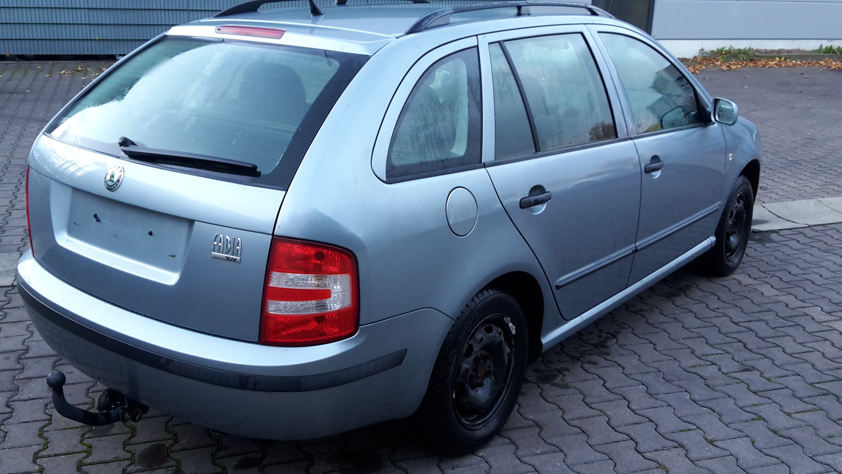 SKODA FABIA 6Y FACELIFT Bj 2005 orig Rückleuchte rechts Heckleuchte E-Design