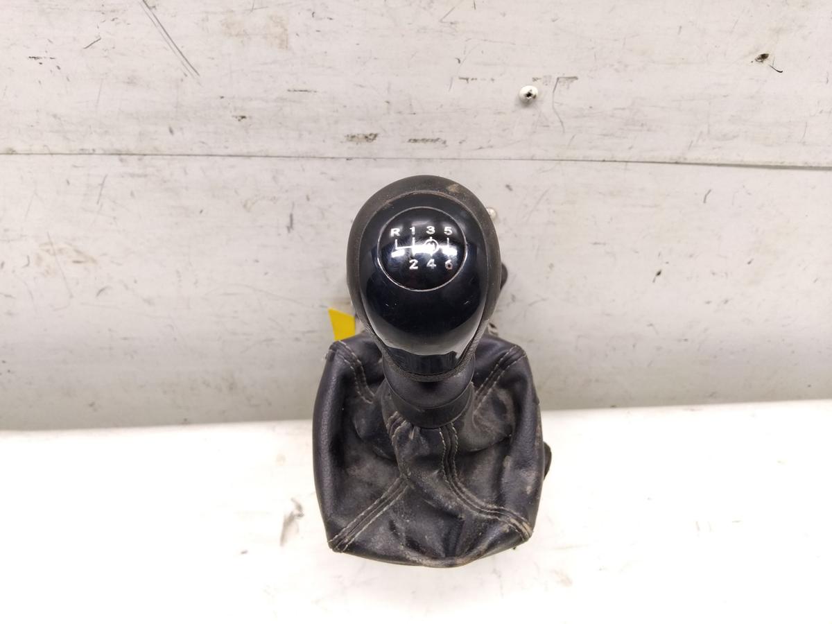 Mercedes Vito 111CDI 447 original Schalthebel mit Schaltbock Schaltz&uuml;ge Bj.2014