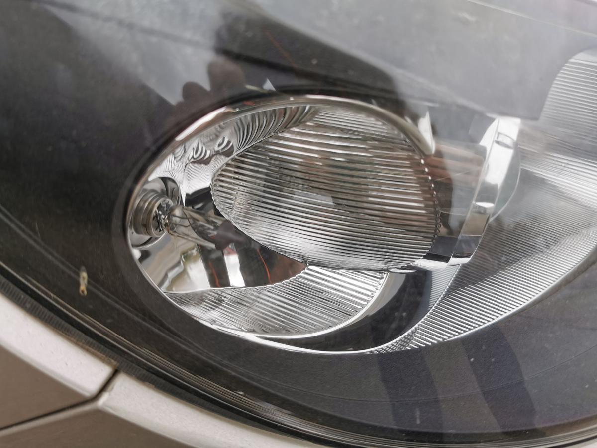 Renault Clio III BR Scheinwerfer Hauptscheinwerfer vorn rechts Abbiegelicht -09
