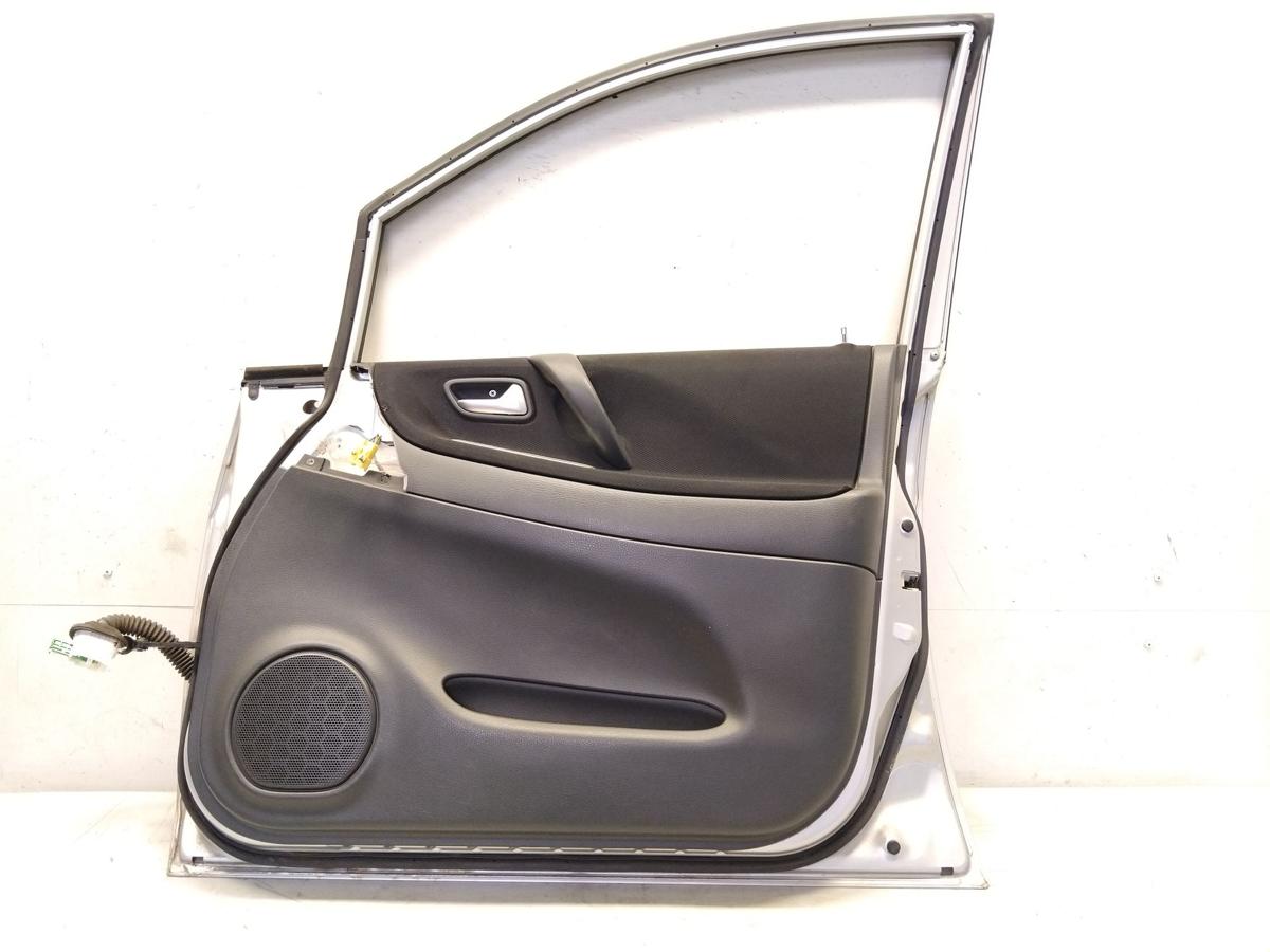 Suzuki Liana Tür vorn rechts Beifahrertür silbermetallic 5-türig Kombi BJ2005