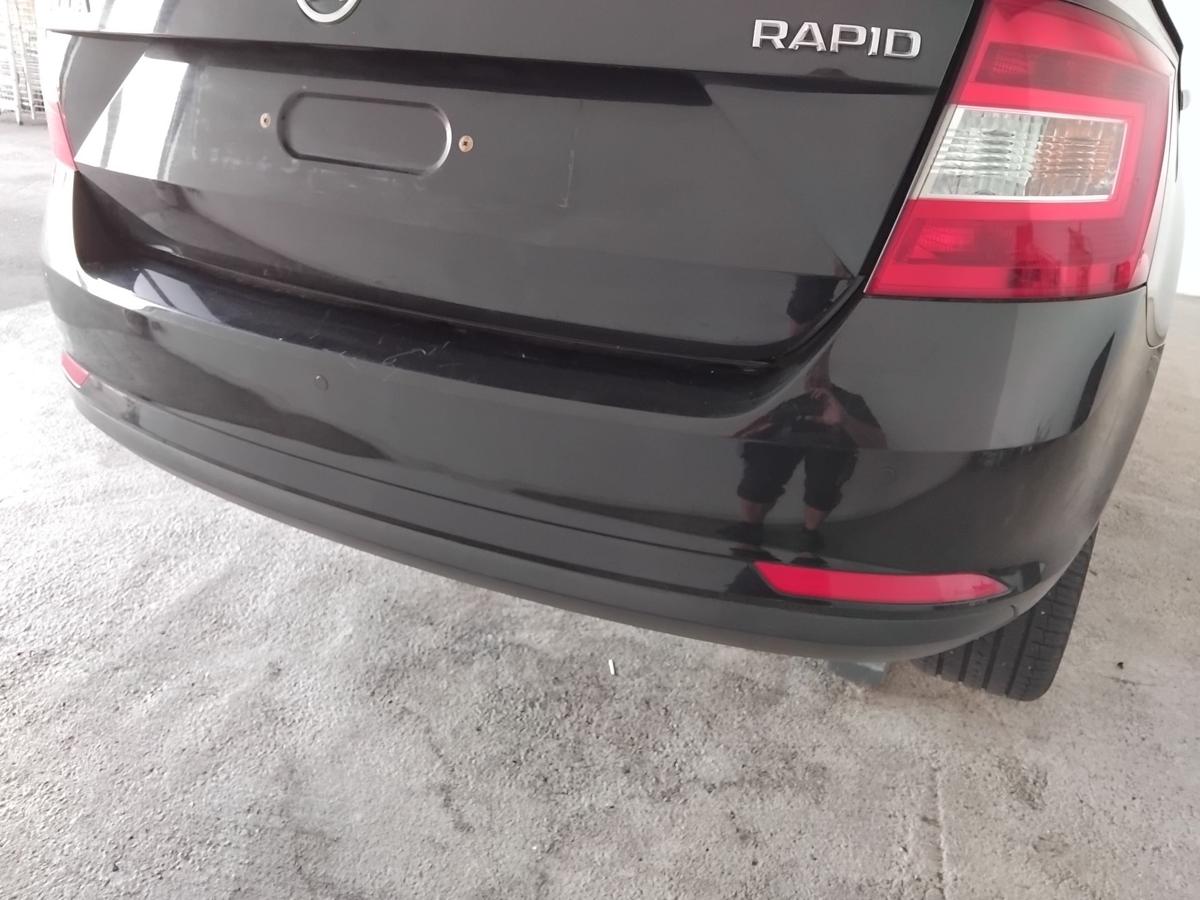 Skoda Rapid NH Spaceback orig Sto&szlig;stange Sto&szlig;f&auml;nger hinten PDC BJ2013 LF9R Blackmagic