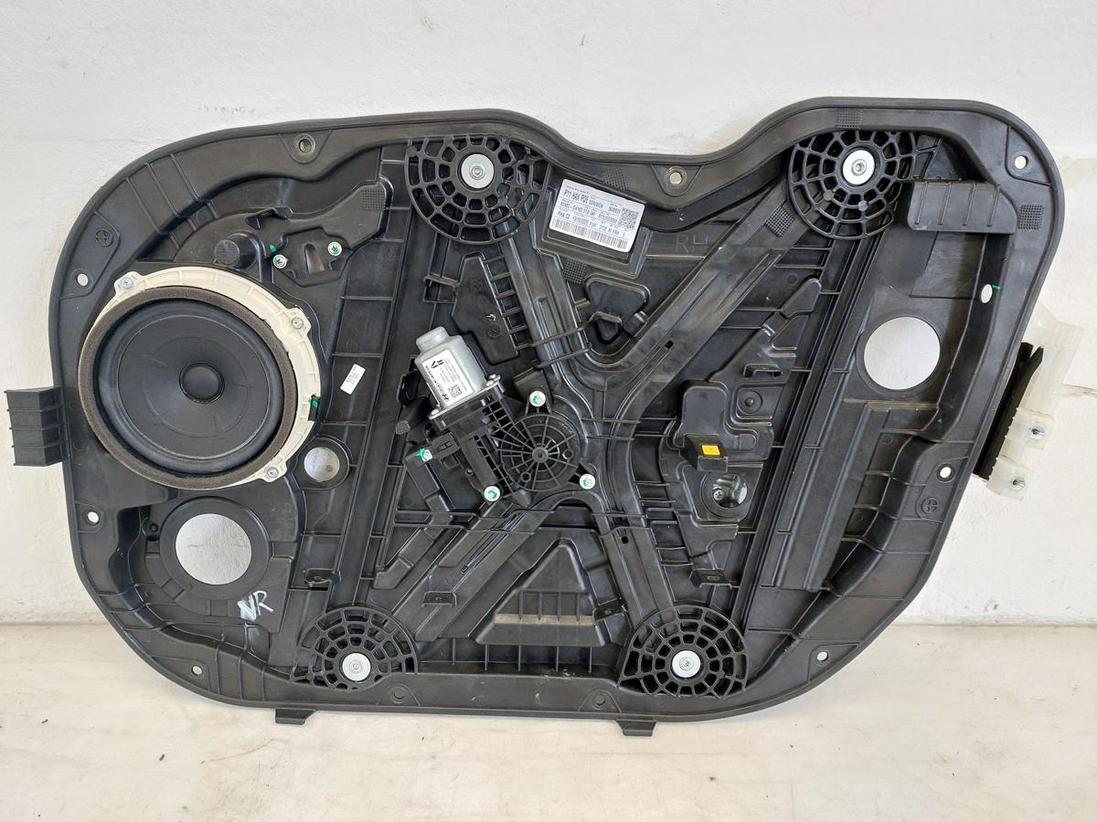 Hyundai i30 PD Mild Hybrid Fensterheber vorn rechts Grundplatte Beifahrerseite