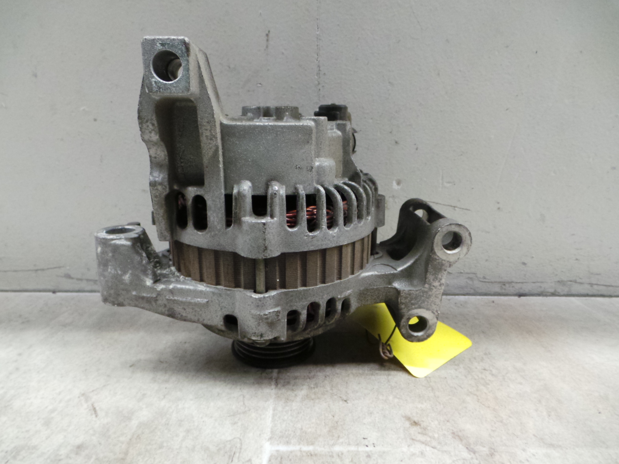 Ford Fiesta JBS JAS BJ1998 Lichtmaschine 70A Generator 98MF-10300-CA