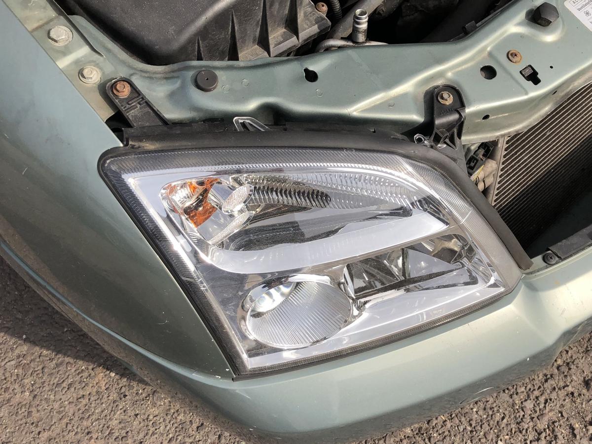 Opel Signum F48 Hella Scheinwerfer rechts Xenon Frontscheinwerfer Hella bis 2005