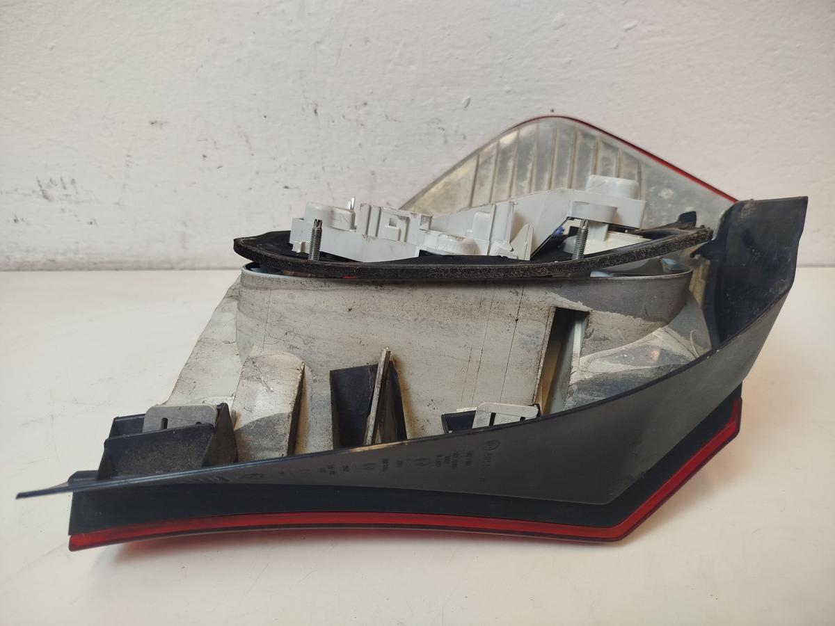 BMW 1er E87 LCI R&uuml;ckleuchte rechts R&uuml;cklicht Heckleuchte Facelift OEM