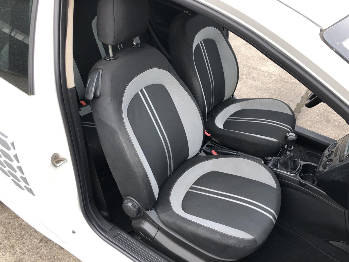 Fiat Grande Punto 199 Sitz vorn rechts Beifahrersitz Stoff ohne Heizung 3trg