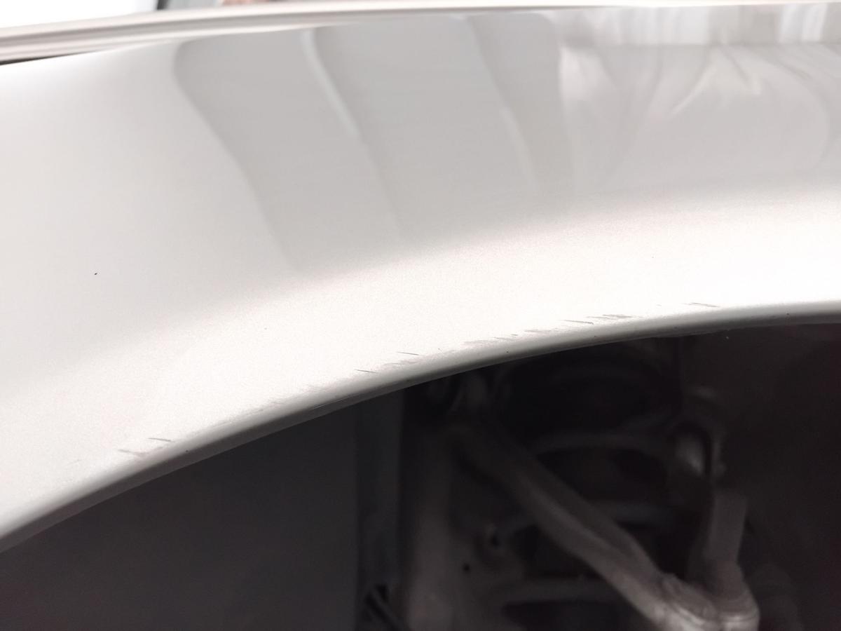 Audi A4 B5 original Kotfl&uuml;gel vorn links LY1T melangemetallic Facelift BJ1999