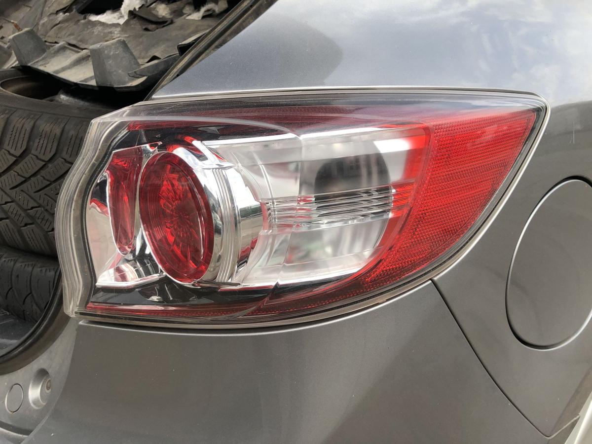 Mazda 3 Typ BL Rückleuchte außen rechts Rücklicht Heckleuchte nicht LED OEM